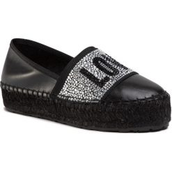 Espadryle LOVE MOSCHINO - JA10443G0AJA0000 Nero. Czarne espadryle damskie Love Moschino, bez wzorów, ze skóry, bez obcasa, na płaskiej podeszwie. W wyprzedaży za 829,00 zł.