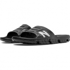 New Balance SD104BS. Kapcie męskie New Balance. W wyprzedaży za 49,99 zł.