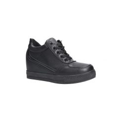 Buty Casu Czarne buty sportowe sneakersy na koturnie MY560B. Czarne buty sportowe damskie marki Casu. Za 39,99 zł.