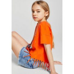 Mango Kids - Top dziecięcy Teen 110-164 cm. Szare bluzki dziewczęce marki Mango Kids, z nadrukiem, z bawełny, z okrągłym kołnierzem. W wyprzedaży za 29,90 zł.