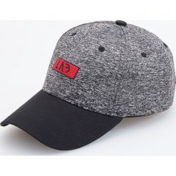 Czapka z daszkiem - Szary. Szare czapki z daszkiem męskie marki Reserved. Za 49,99 zł.