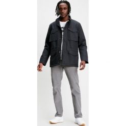 Levi's® Sherpa Field Płaszcz Czarny. Czarne płaszcze męskie na wiosnę, s, bez wzorów, z materiału, bez kaptura. Za 567,95 zł.