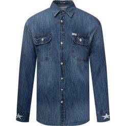 Koszula Guess M93H33 D14LF. Niebieskie koszule męskie Guess, m, z aplikacjami, casualowe, bez kołnierzyka, bez rękawów. W wyprzedaży za 239,00 zł.
