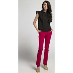 Czarna Letnia Bluzka z Falbankami. Czarne bluzki damskie Molly.pl, s, bez wzorów, eleganckie, z klasycznym kołnierzykiem, bez rękawów. Za 118,90 zł.