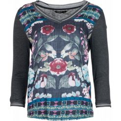 Desigual blzuka damska Recife M szara. Szare koszulki damskie Desigual, m, bez wzorów, bez kołnierzyka, bez rękawów. W wyprzedaży za 176,00 zł.