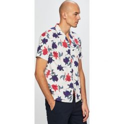 Pepe Jeans - Koszula Miles. Białe koszule męskie Pepe Jeans, s, bez wzorów, z bawełny, klasyczne, z klasycznym kołnierzykiem, z krótkim rękawem. W wyprzedaży za 219,90 zł.