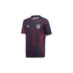 T-shirty z krótkim rękawem Dziecko adidas Podstawowa koszulka przedmeczowa Bayern Monachium. Niebieskie t-shirty chłopięce marki Adidas, z krótkim rękawem. Za 199,00 zł.
