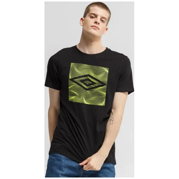 Umbro Koszulka Duncan , czarny, rozmiar L. Czarne koszulki męskie Umbro, m, z nadrukiem, z bawełny, bez kołnierzyka, bez rękawów. W wyprzedaży za 47,99 zł.