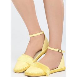 Żółte Espadryle Touching My Heart. Żółte espadryle damskie Born2be, bez wzorów, bez obcasa, na płaskiej podeszwie. Za 59,99 zł.