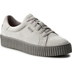Sneakersy NESSI - 17111 Szary W4. Szare półbuty damskie Nessi, ze skóry. W wyprzedaży za 189,00 zł.