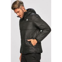 Adidas Originals - Kurtka. Czarne płaszcze męskie adidas Originals, m, bez wzorów, z poliesteru, krótkie, z kapturem. Za 399,90 zł.