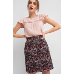 Spódnica mini w kwiaty. Brązowe spódniczki damskie Orsay, na co dzień, w kwiaty, z elastanu, z podwyższonym stanem, mini, proste. Za 99,99 zł.