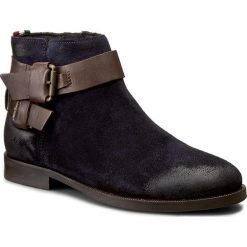 Botki TOMMY HILFIGER - DENIM Genny 10C EN56821977 Midnight 403. Niebieskie botki damskie na obcasie TOMMY HILFIGER, z denimu. W wyprzedaży za 359,00 zł.