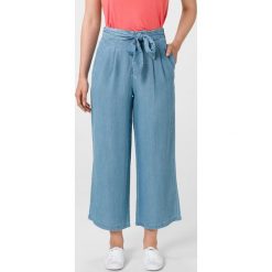 Vero Moda Laura Spodnie Niebieski. Niebieskie spodnie damskie Vero Moda, xs, z lyocellu. Za 175,95 zł.
