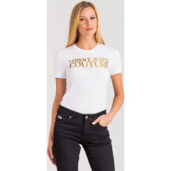 T-SHIRT VERSACE JEANS COUTURE. Białe t-shirty damskie Versace Jeans Couture, s, z nadrukiem, z bawełny, z okrągłym kołnierzem. Za 449,00 zł.