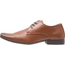 Buty wizytowe męskie: Feud London 3 EYE PLAIN DERBY Eleganckie buty tan