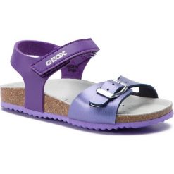 Sandały GEOX - J N.S Aloha G. D J921CD 054AJ CG8N8 M Purple/Violet. Fioletowe sandały dziewczęce Geox, ze skóry ekologicznej, bez zapięcia. Za 179,00 zł.