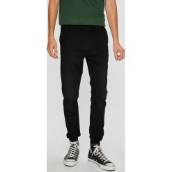 Only & Sons - Spodnie Chino. Czarne chinosy męskie marki Only & Sons, z elastanu. W wyprzedaży za 119,90 zł.