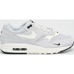 Nike Sportswear - Buty Air Max 1 Premium. Szare buty sportowe męskie marki Nike Sportswear, z materiału, na sznurówki. W wyprzedaży za 479,90 zł.
