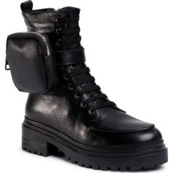 Trapery GINO ROSSI - BAGGY-122 Black. Czarne trapery damskie Gino Rossi, ze skóry, bez obcasa, bez zapięcia. Za 379,99 zł.