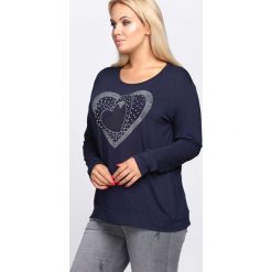 Granatowa Bluzka Awareness. Szare bluzki damskie marki Born2be, xl, z aplikacjami, z okrągłym kołnierzem, z długim rękawem. Za 39,99 zł.