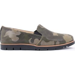 Półbuty - skóra naturalna - model 252 - kolor moro. Półbuty damskie Zapato, moro, ze skóry, bez obcasa, bez zapięcia. W wyprzedaży za 173,40 zł.