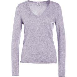 FTC Cashmere PULLI V NECK Sweter opal grey. Szare bluzy damskie marki FTC Cashmere, xl, bez wzorów, z lyocellu, bez rękawów, bez kaptura. Za 749,00 zł.