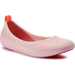 Baleriny MELISSA - Lance Ad 32427 Pink/Red 51338. Różowe baleriny damskie Melissa, bez wzorów, z tworzywa sztucznego, bez obcasa. W wyprzedaży za 179,00 zł.
