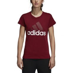 DAMSKA KOSZULKA ADIDAS ESSENTIALS LOGO (XXS). Koszulki damskie Adidas, l, bez wzorów, z bawełny, klasyczne, z klasycznym kołnierzykiem, z krótkim rękawem. W wyprzedaży za 59,99 zł.