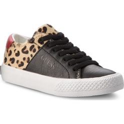Tenisówki GUESS - FILAR3 ELE12 001. Czarne trampki dziewczęce Guess, z aplikacjami, z gumy, na sznurówki. W wyprzedaży za 179,00 zł.