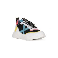 Buty Munich Fashion WAVE POP 09. Białe trampki męskie Munich Fashion, bez wzorów, bez zapięcia. Za 552,36 zł.