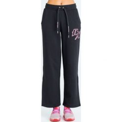 SPODNIE DRESOWE ARMANI EXCHANGE. Czarne spodnie damskie Armani Exchange, xs, z dresówki. Za 469,00 zł.
