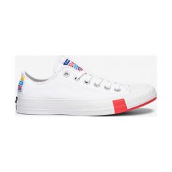 Converse Chuck Taylor All Star Tenisówki Biały. Białe trampki i tenisówki damskie Converse, bez wzorów, z materiału, bez zapięcia. Za 343,95 zł.