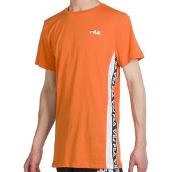 FILA TOBAL > 687709-A485. Koszulki męskie Fila, xl, z aplikacjami, z bawełny, klasyczne, z okrągłym kołnierzem, z krótkim rękawem, krótkie. Za 149,99 zł.