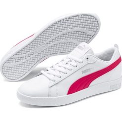 Puma tenisówki damskie Smash V2 L 36520818 40,5 białe. Białe buty sportowe damskie Puma, bez wzorów, ze skóry, sportowe, tenisowe. Za 259,00 zł.
