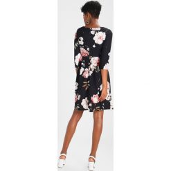 Sukienki hiszpanki: WAL G. FLORAL PRINT SKATER DRESS Sukienka z dżerseju black