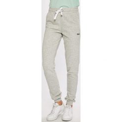 Fila - Spodnie. Szare bryczesy damskie Fila, l, z bawełny. W wyprzedaży za 199,90 zł.