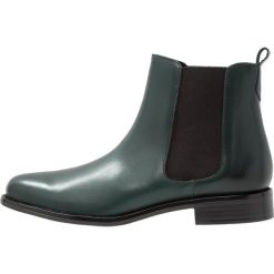 Botki damskie: Andre CARAMEL Botki vert