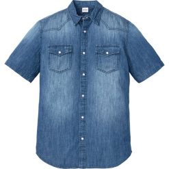 Koszula dżinsowa z krótkim rękawem bonprix niebieski "stone”. Niebieskie koszule męskie bonprix, xl, bez wzorów, bez kołnierzyka, z krótkim rękawem. Za 89,99 zł.