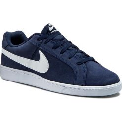 Buty NIKE - Court Royale Suede 819802 410 Midnight Navy/White. Niebieskie sneakersy męskie Nike, bez zapięcia, nike court. W wyprzedaży za 219,00 zł.