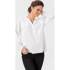 French Connection Badrai Bluzka Biały. Białe bluzki damskie French Connection, s, bez wzorów, z bawełny, bez kołnierzyka, bez rękawów. Za 330,95 zł.