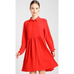 Sukienki: Only Petite ONLNOVA SOLID LUX SHIRT DRESS Sukienka koszulowa flame scarlet