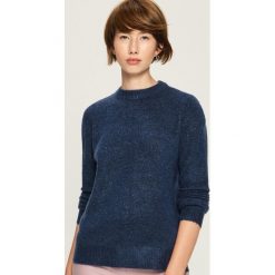 Sweter z wycięciem na plecach - Niebieski. Niebieskie bez kategorii Sinsay, s, z dekoltem na plecach. Za 59,99 zł.
