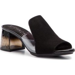 Klapki HISPANITAS - Nerea-T THV98944 Black. Czarne klapki damskie Hispanitas, bez wzorów, ze skóry, bez obcasa, na obcasie. W wyprzedaży za 269,00 zł.
