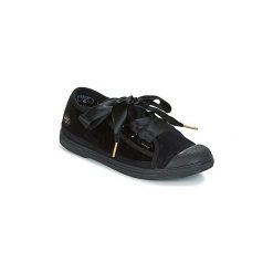 Buty Le Temps des Cerises BASIC 02. Czarne trampki i tenisówki damskie marki Le Temps Des Cerises, bez wzorów, bez zapięcia. Za 159,20 zł.
