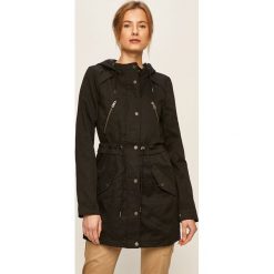 Vero Moda - Parka. Czarne kurtki damskie Vero Moda, s, bez wzorów, z bawełny, długie, z kapturem. W wyprzedaży za 159,90 zł.