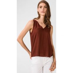 Vero Moda Oksana Dolca Top Czerwony Brązowy. Czerwone podkoszulki damskie Vero Moda, m, bez wzorów, z wiskozy, bez kołnierzyka, bez rękawów. Za 109,95 zł.