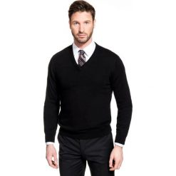 Sweter FABRIZIO SWCR000137. Czarne swetry klasyczne męskie marki Giacomo Conti, na zimę, m, z bawełny, eleganckie, z klasycznym kołnierzykiem. Za 149,00 zł.