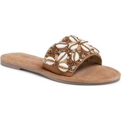 Klapki TAMARIS - 1-27127-34 Cognac Comb 392. Pomarańczowe klapki damskie Tamaris, z aplikacjami, ze skóry, bez obcasa, na obcasie. Za 199,00 zł.
