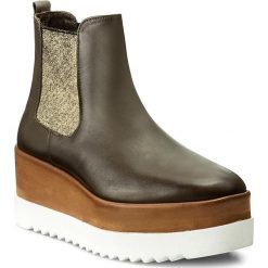 Botki CARINII - B4105 I45-528-PSK-C44. Zielone botki damskie na obcasie marki Carinii, z materiału. W wyprzedaży za 279,00 zł.